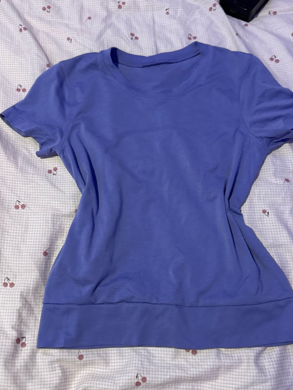 Classic Short-Sleeve Women's Blue Lululemon swiftly blue purple ish shirt!!💖